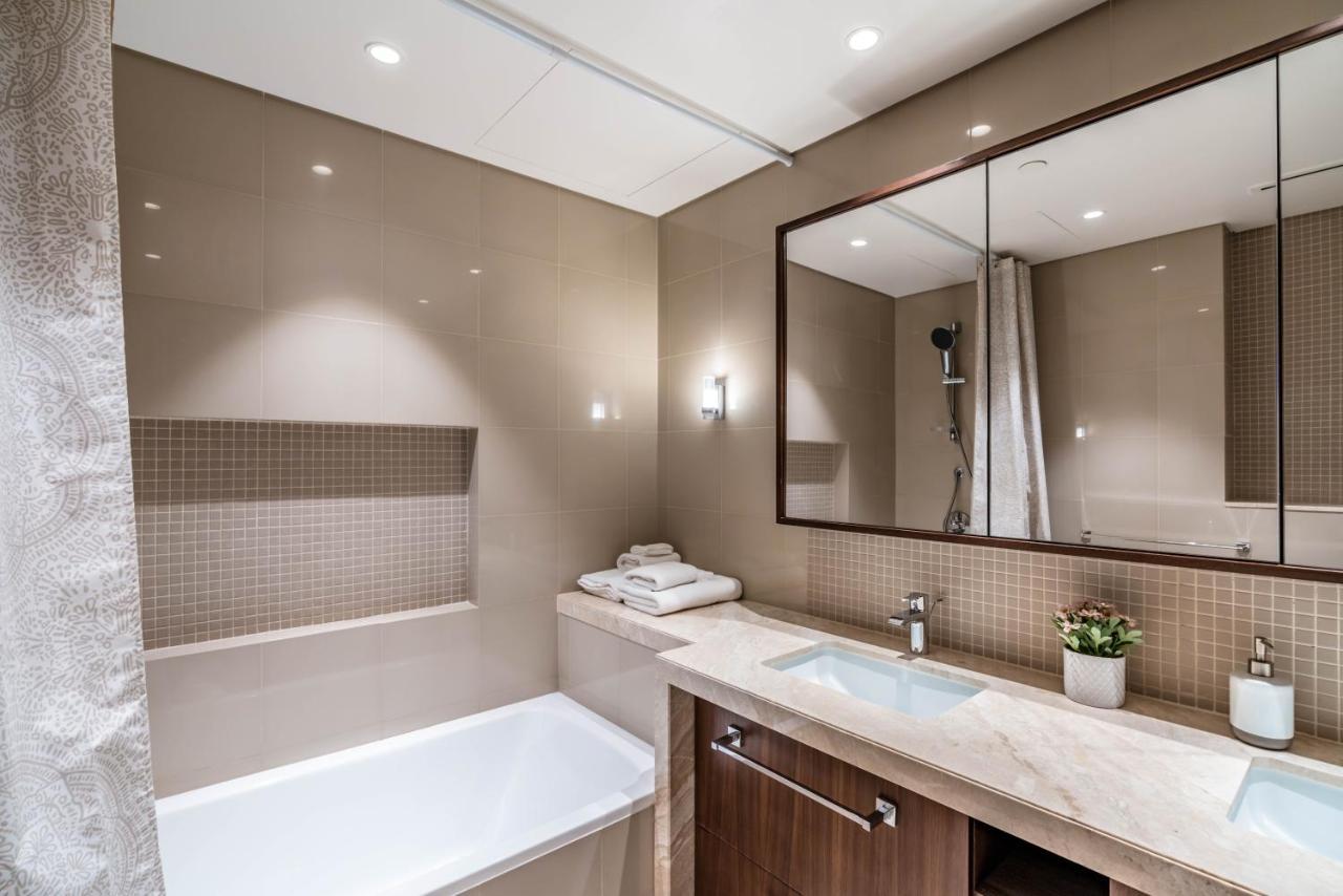 Lux Bnb Boulevard Point Sky Line Views Dubai Exterior photo